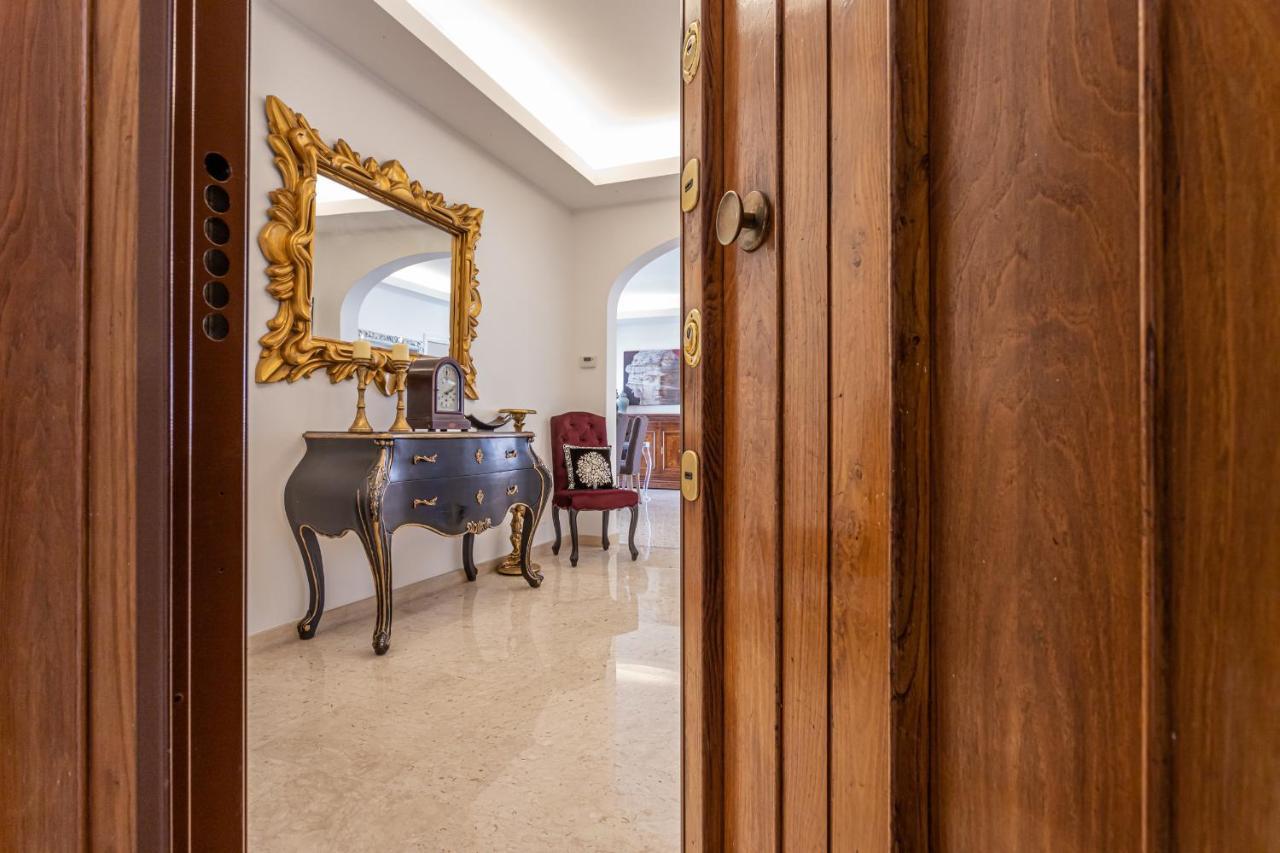 Ginevra Luxury New Classic Apartment Close Vatican Rom Exterior foto